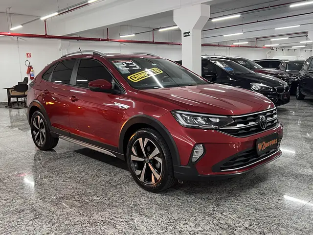 Carro Volkswagen Nivus 2023 Highline 200 TSI