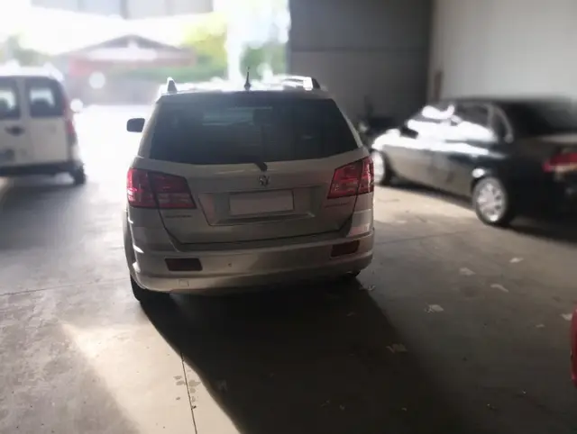 Carro Dodge Journey 2010 SE 2.7 V6 185cv Aut.