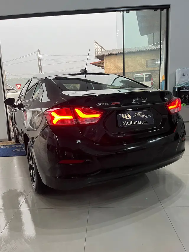 Carro Chevrolet Cruze 2023 LTZ 1.4 Turbo (Aut.)
