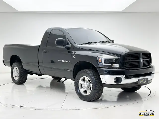 Carro Dodge RAM 2006 Ram 2500 QC 5.9