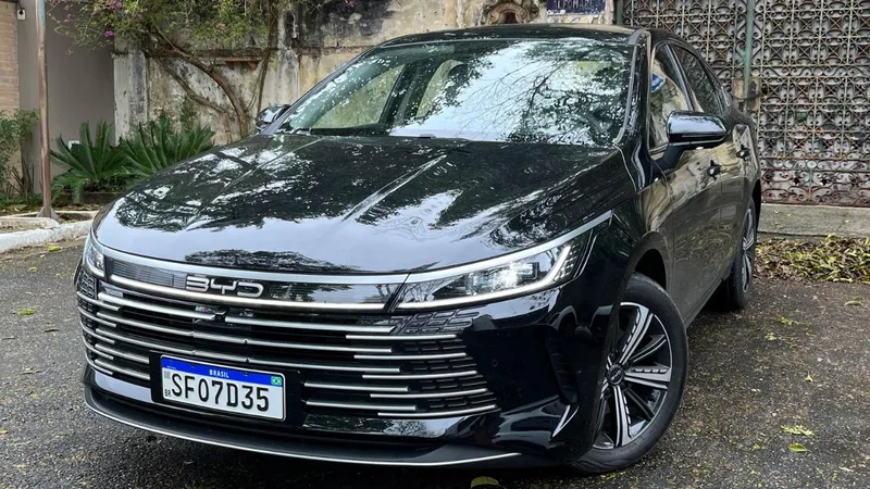 Novo BYD King faz os 44,2 km/l que promete? Testamos! 