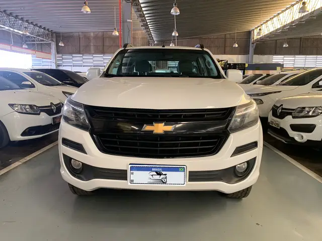 Carro Chevrolet S10 Cabine Dupla 2019 S10 2.5 ECOTEC SIDI Advantage 4x2 (Cabine Dupla)
