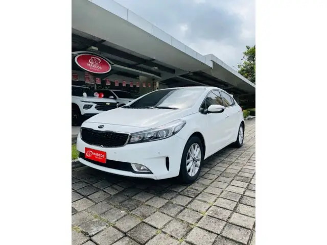 Carro Kia Cerato 2019 1.6 AT E.395