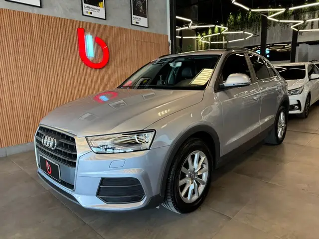 Carro Audi Q3 2016 1.4 TFSI Ambiente S Tronic