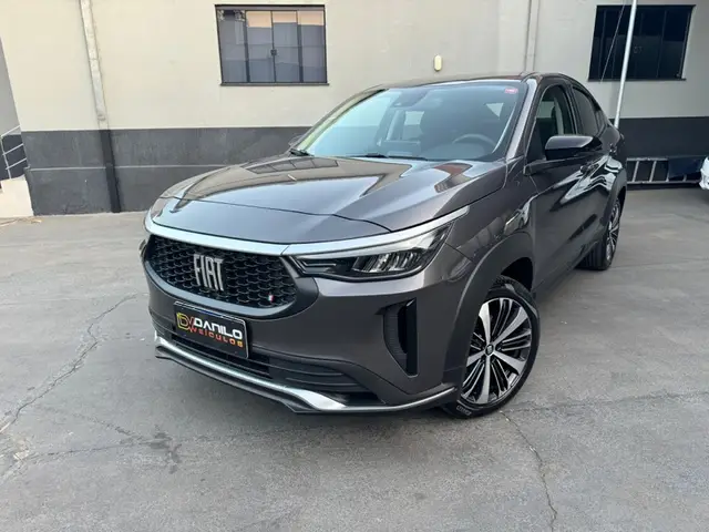 Carro Fiat Fastback 2024 Audace