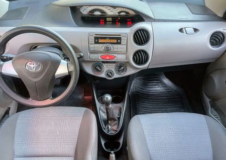 Etios XS 1.3 (Flex)