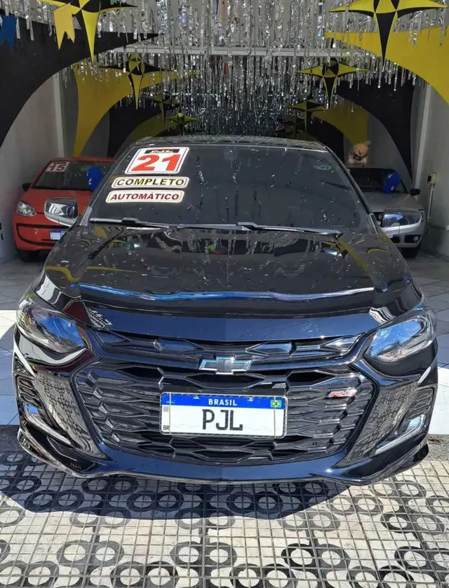 Carro Chevrolet Onix 2021 RS 1.0 Turbo