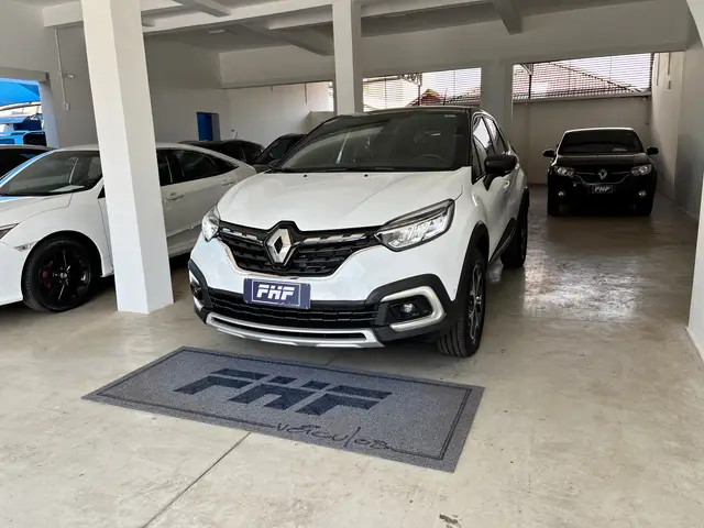 Carro Renault Captur 2023 Iconic 1.3 TB 16V Flex 5p Aut.