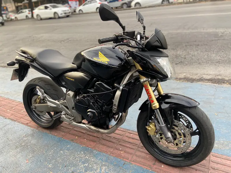 Honda CB 600F Hornet (ABS)