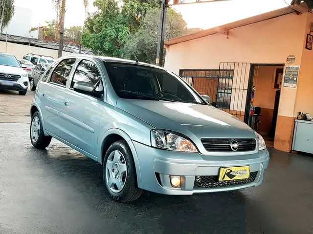 Carro Chevrolet Corsa Hatch 2012 Maxx 1.4 (Flex)