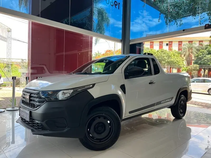 Fiat Strada Endurance 1.4 CS (Flex)