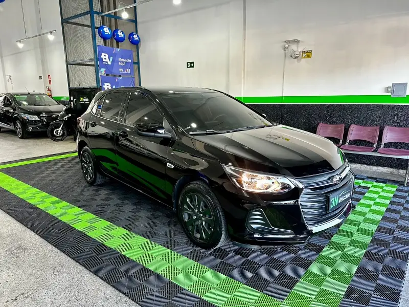 Chevrolet LT 1.0 (Flex)