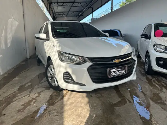 Carro Chevrolet Onix Plus 2022 1.0 LT (Flex)