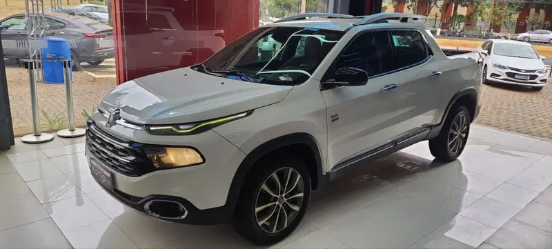 Fiat Toro Volcano 2.0 diesel AT9 4x4