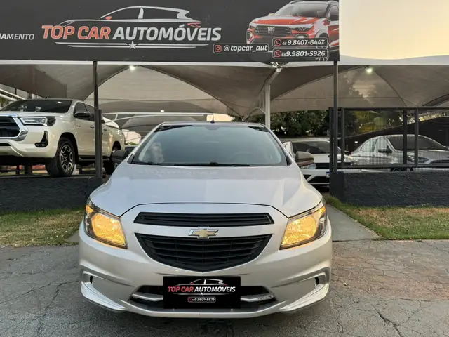 Carro Chevrolet Onix 2019 1.0 Joy SPE/4