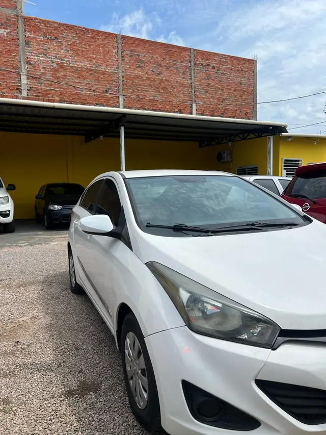 Carro Hyundai HB20S 2015 1.0 Comfort Plus (Flex)