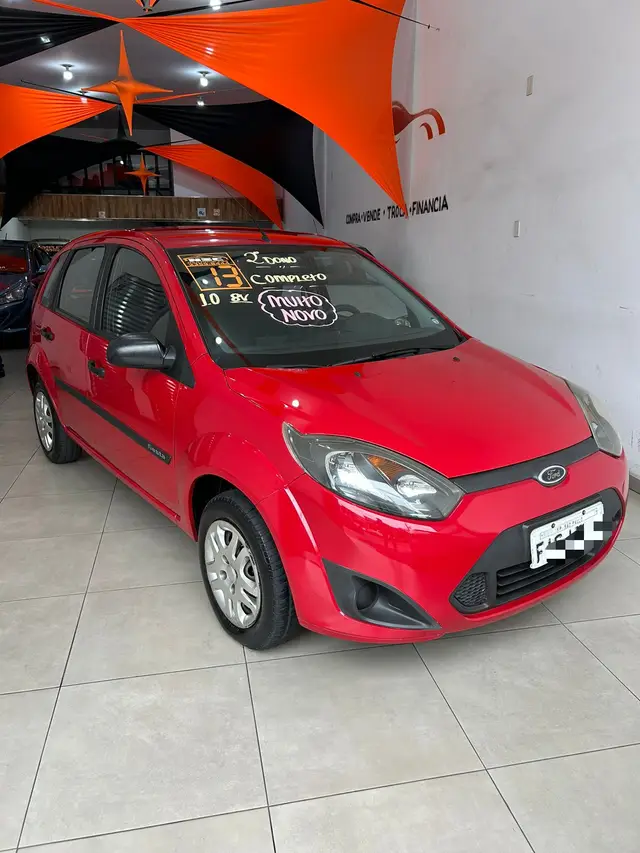 Carro Ford Fiesta Hatch 2013 Rocam 1.0 (Flex)