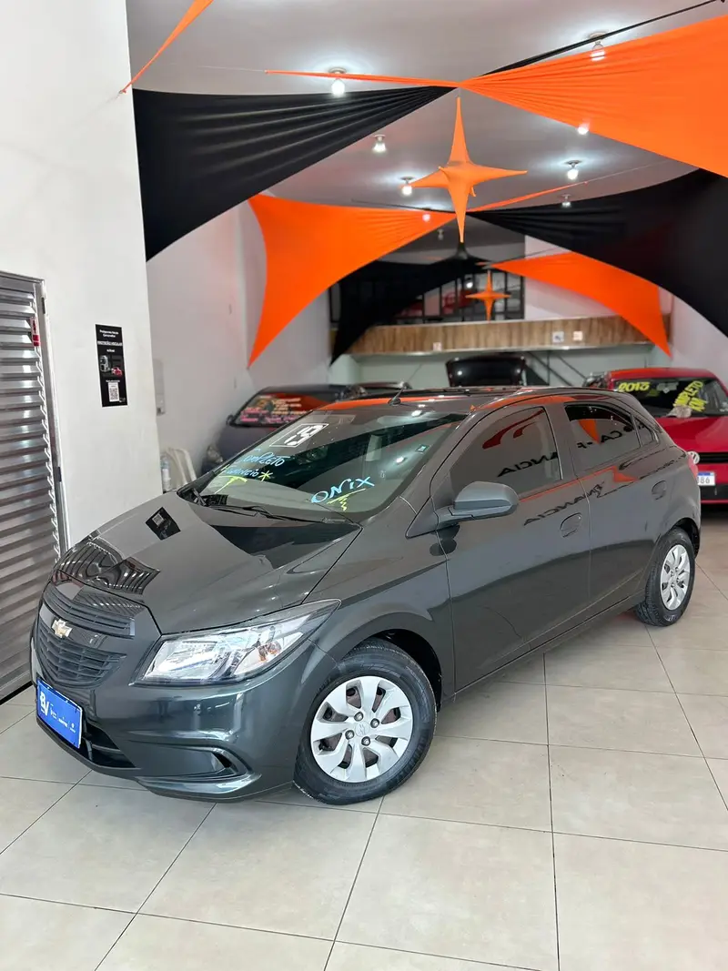 Chevrolet Onix 1.0 Joy SPE/4