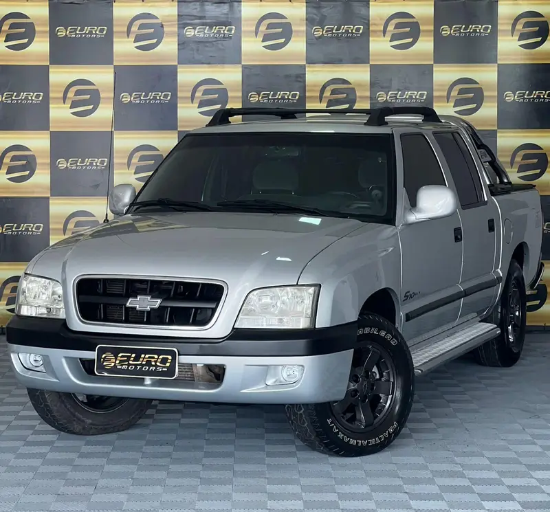 Chevrolet Blazer DLX 4x4 2.8  (nova série)
