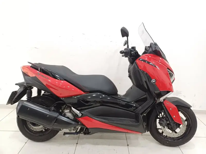 Yamaha XMax ABS