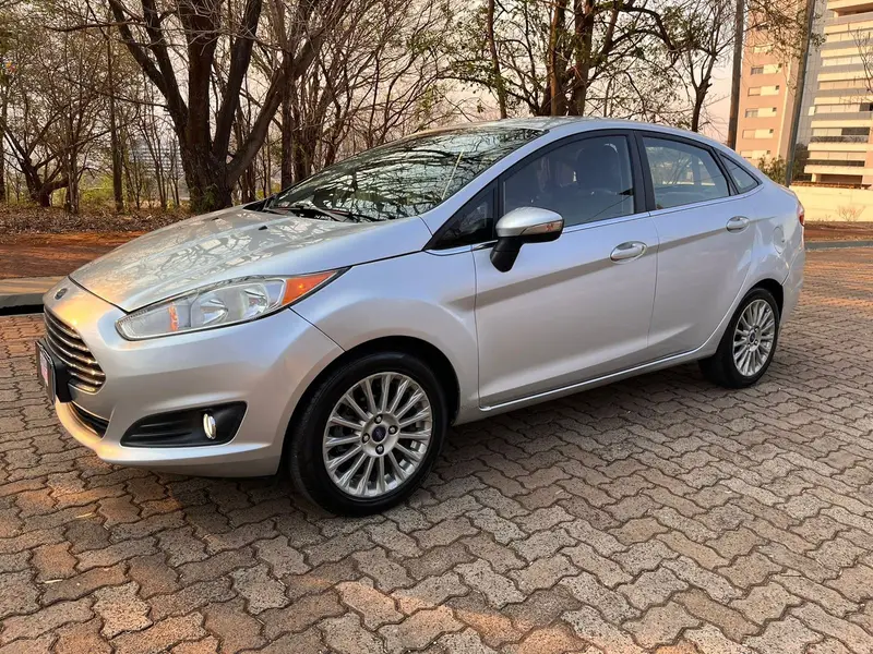 Ford New Fiesta Sedan 1.6 Titanium PowerShift (Flex)