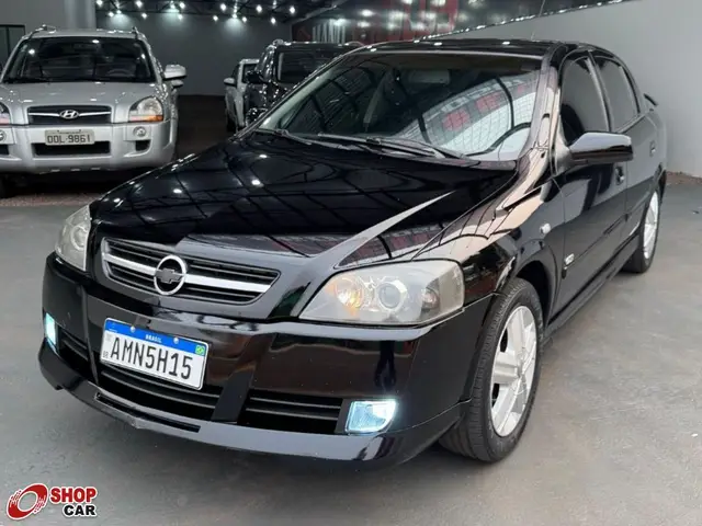 Carro Chevrolet Astra Hatch 2005 Comfort 2.0 (Flex)