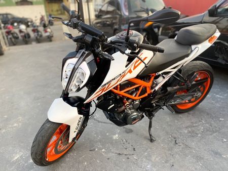 Duke 390 390