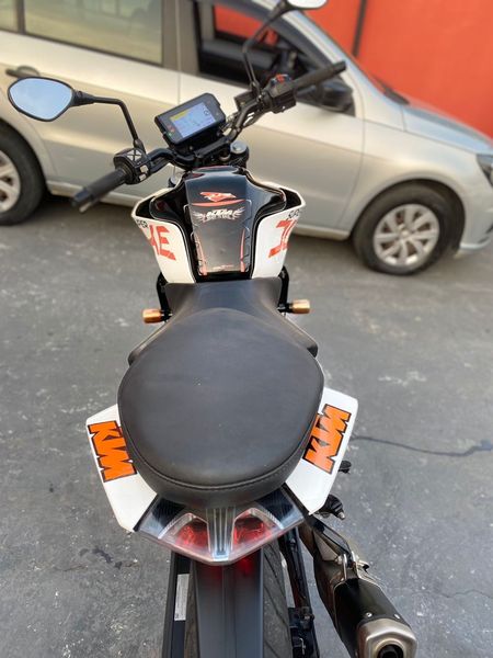 Duke 390 390