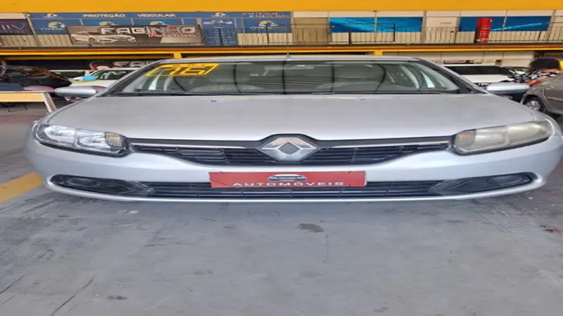 Renault Logan Expression 1.6 8V (Flex)