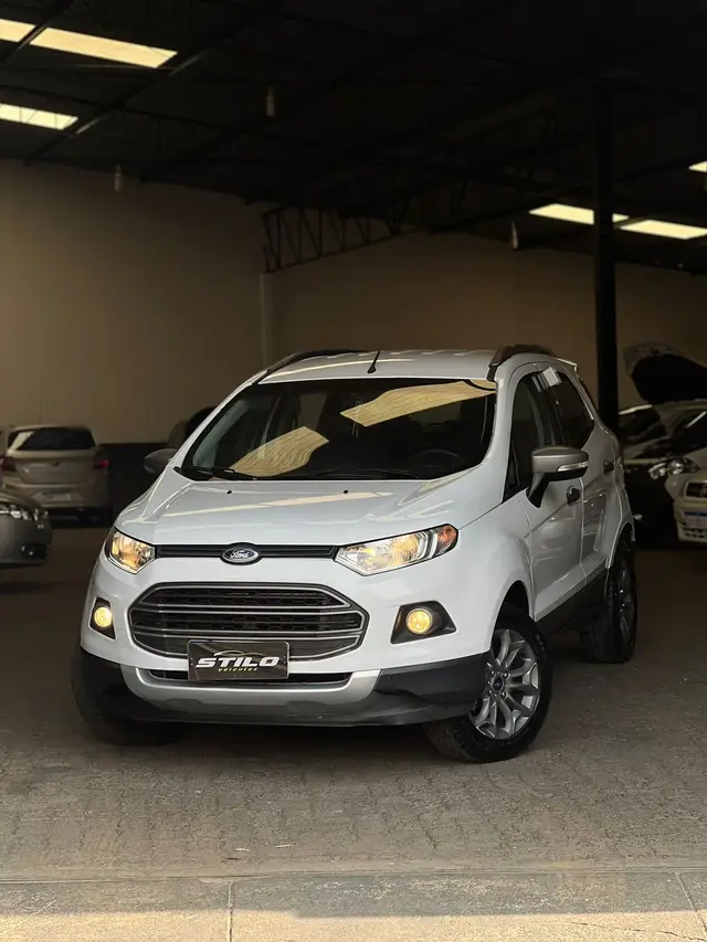 Carro Ford EcoSport 2013 Ecosport Freestyle 1.6 16V (Flex)