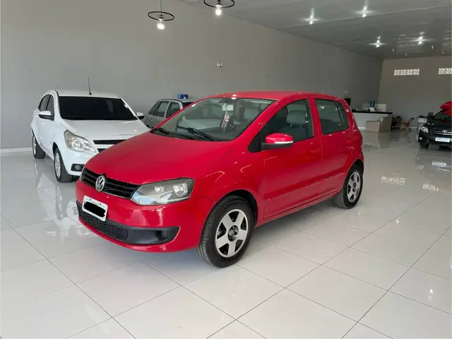 Carro Volkswagen Fox 2010 1.0 8V (Flex) 2p