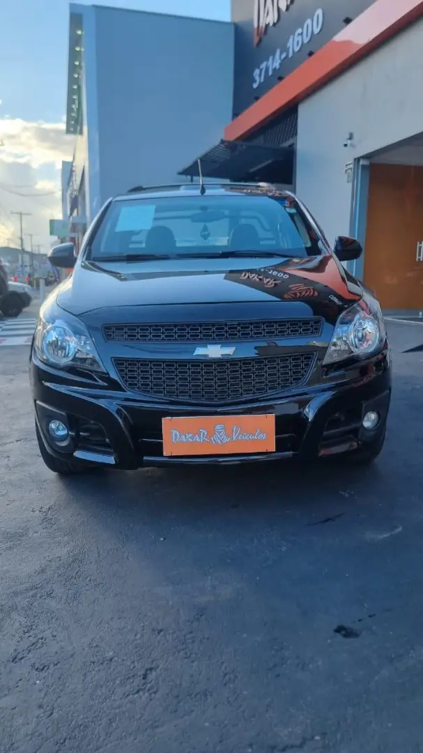 Carro Chevrolet Montana 2015 Sport 1.4 (Flex)