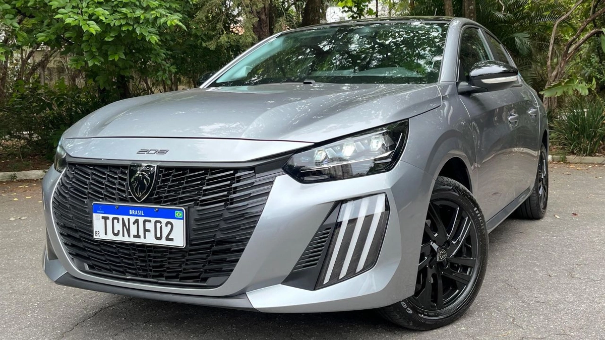 Hatch ganhou novo posicionamento na gama do 208 e agora tem nova função