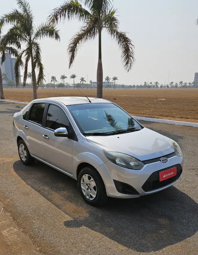 Carro Ford Fiesta Sedan 2012 1.6 (Flex)