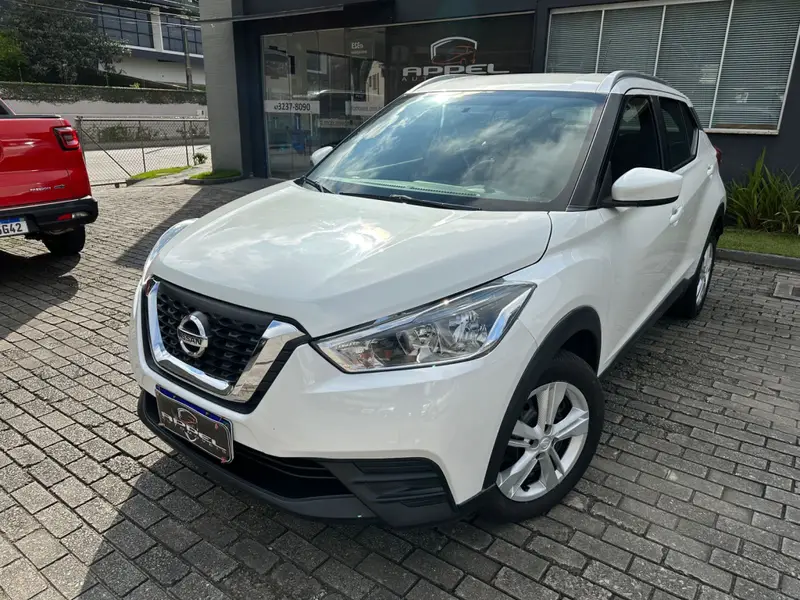 Nissan Kicks 1.6 S CVT (Flex)