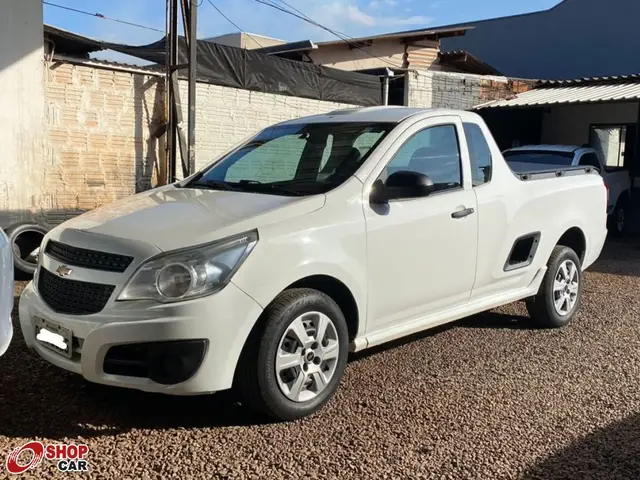 Carro Chevrolet Montana 2018 LS 1.4 (Flex)