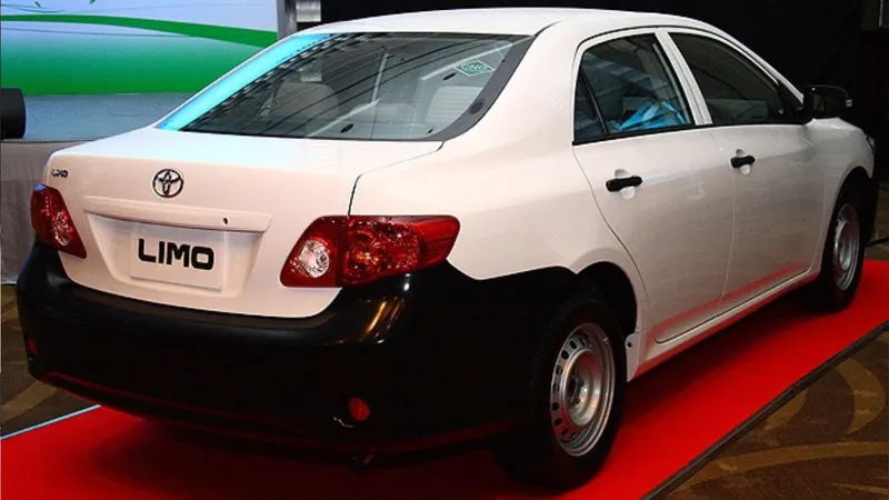 Toyota Corolla Limo: sedan teve versão pé de boi à lá Gol e movido a GNV