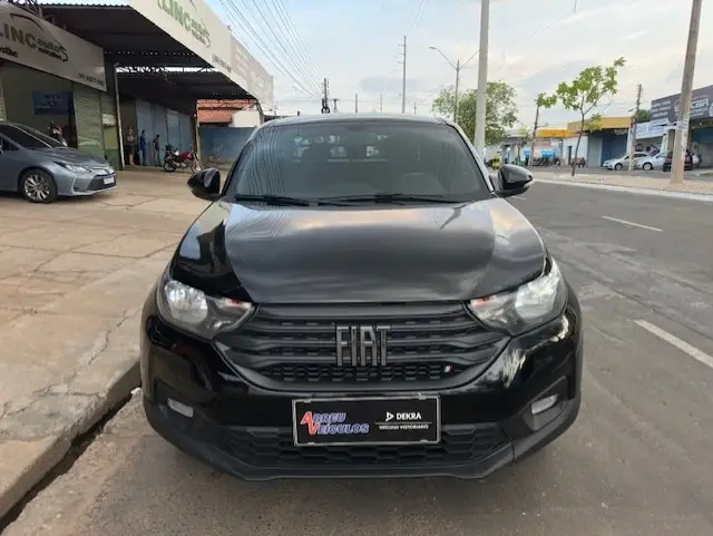 Carro Fiat Strada 2022 Freedom 1.3 CD (Flex)