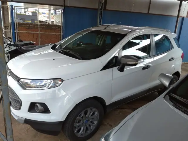 Carro Ford EcoSport 2013 Ecosport Freestyle 1.6 16V (Flex)