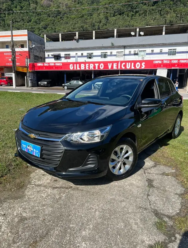 Carro Chevrolet Onix 2023 LT 1.0