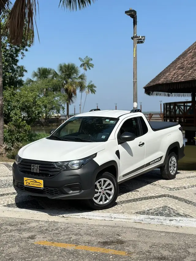 Carro Fiat Strada 2023 Endurance 1.4 Cabine Plus (Flex)