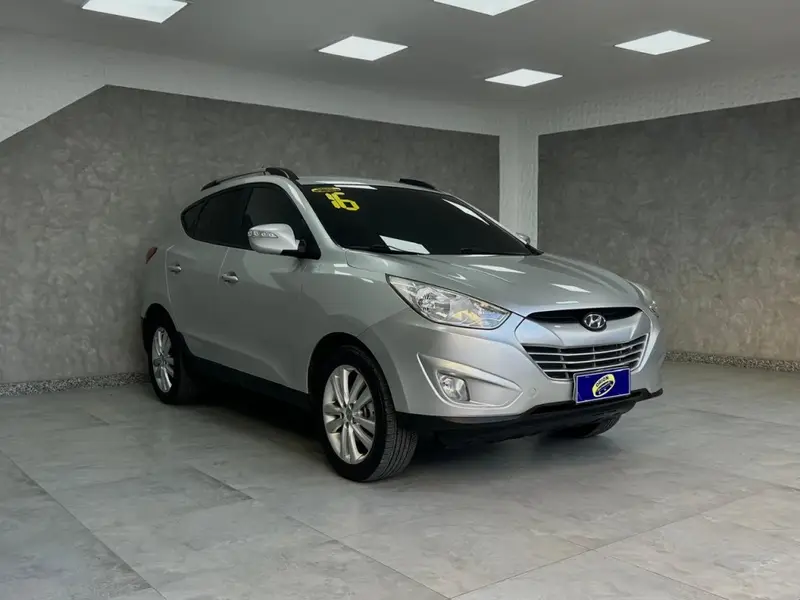 Hyundai ix35 2.0L 16v GLS Intermediário (Flex) (Aut)