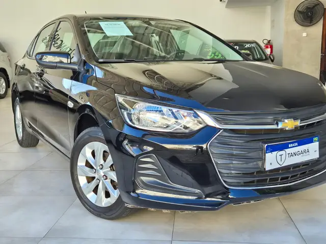 Carro Chevrolet Onix Plus 2023 LT 1.0