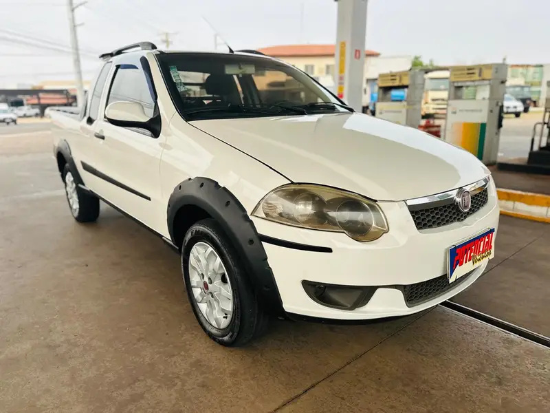 Fiat Trekking 1.6 16V (Flex) (Cabine Estendida)