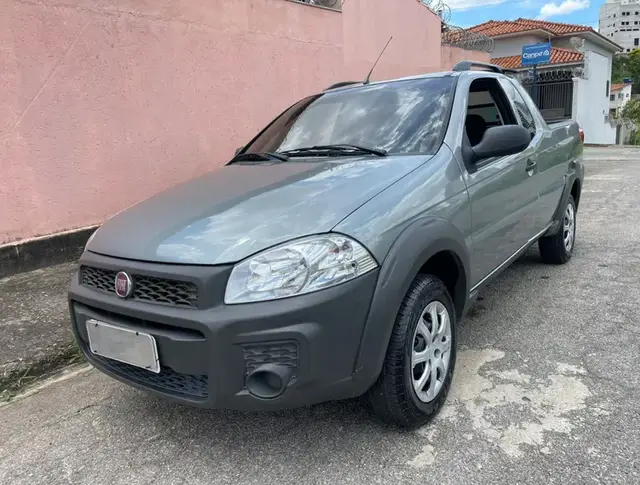 Carro Fiat Strada 2014 Working 1.4 (Flex) (Cabine Dupla)