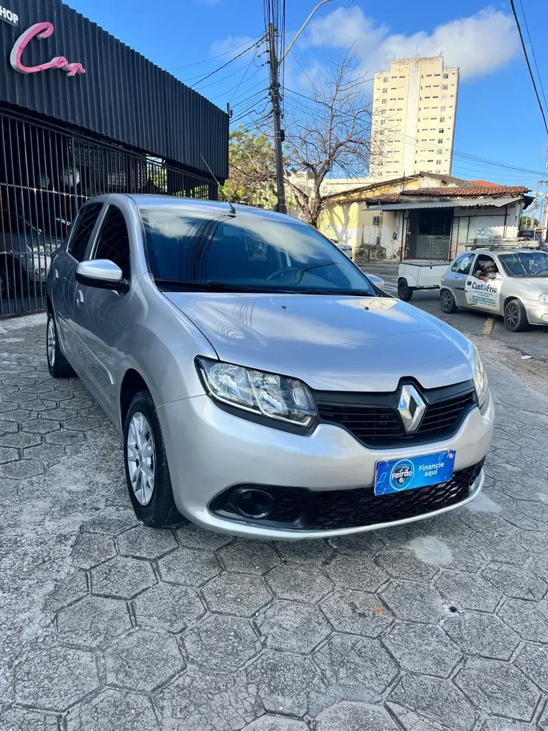 Renault Sandero Authentique 1.0 12V SCe (Flex)