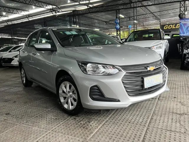 Carro Chevrolet Onix 2023 LT 1.0