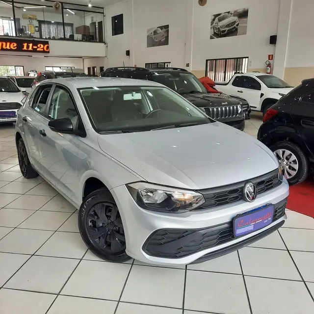 Carro Volkswagen Polo 2024 Track 1.0 Flex 12V 5p