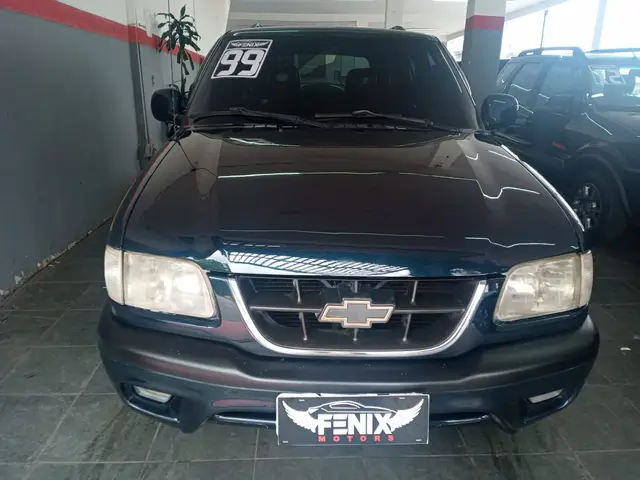Carro Chevrolet Blazer 1999 DLX Executive 4x2 4.3 SFi V6