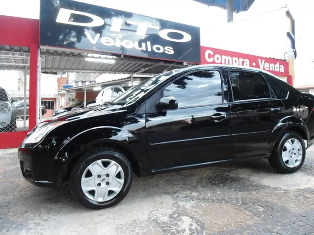 Carro Ford Fiesta Sedan 2009 Class 1.6 (Flex)